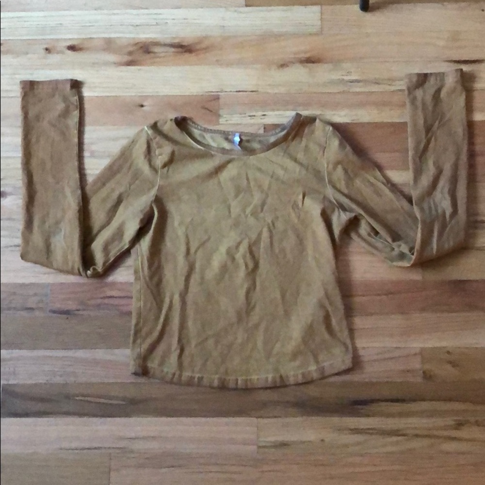 BKE core gold crop top